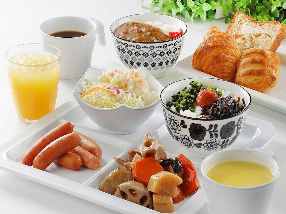 Keio Presso Inn Tokyo Station Yaesu Экстерьер фото