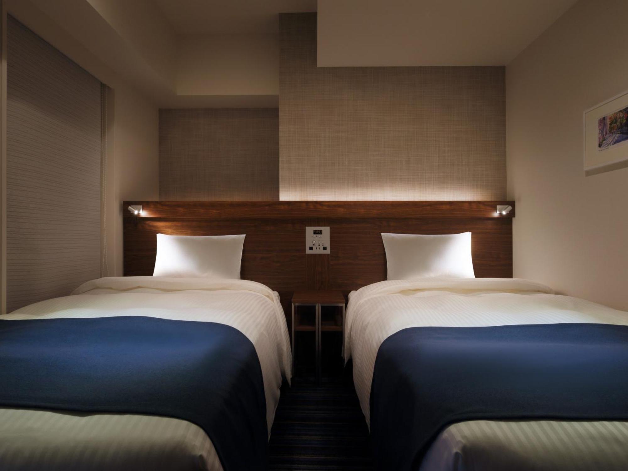 Keio Presso Inn Tokyo Station Yaesu Экстерьер фото