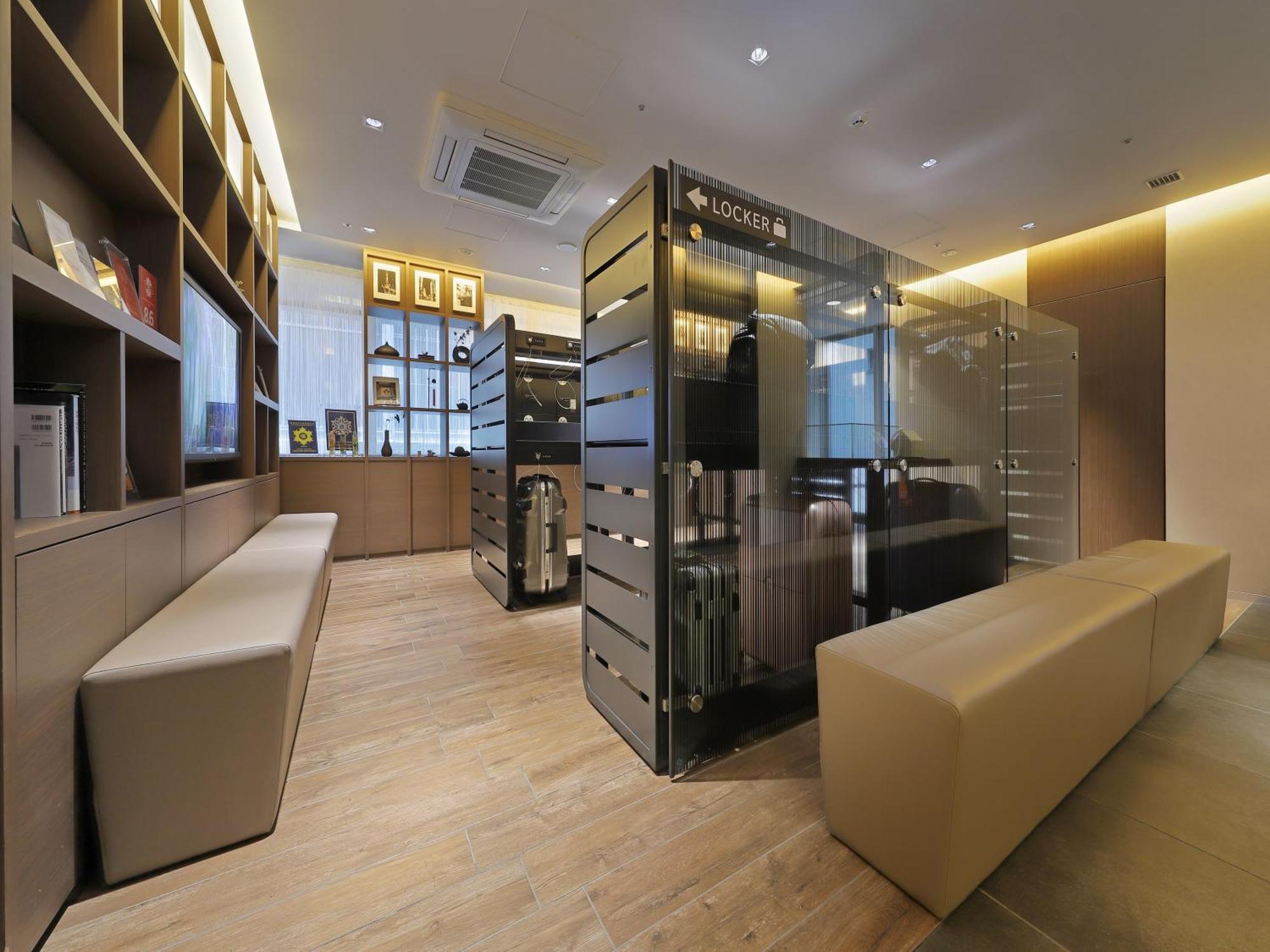 Keio Presso Inn Tokyo Station Yaesu Экстерьер фото