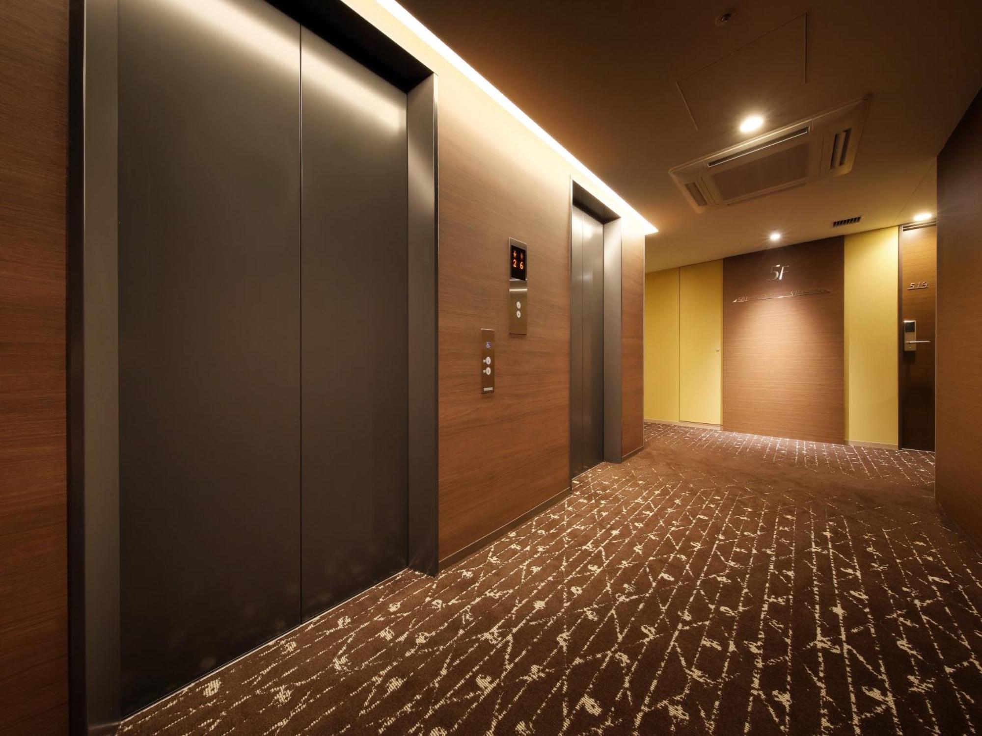 Keio Presso Inn Tokyo Station Yaesu Экстерьер фото