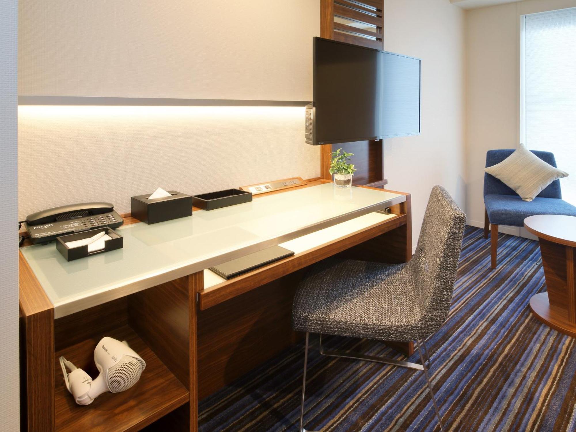 Keio Presso Inn Tokyo Station Yaesu Экстерьер фото